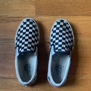 Well loved classic Vans size 8.5
